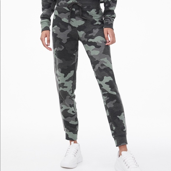 Aeropostale Pants - Aeropostale Camo Print Joggers